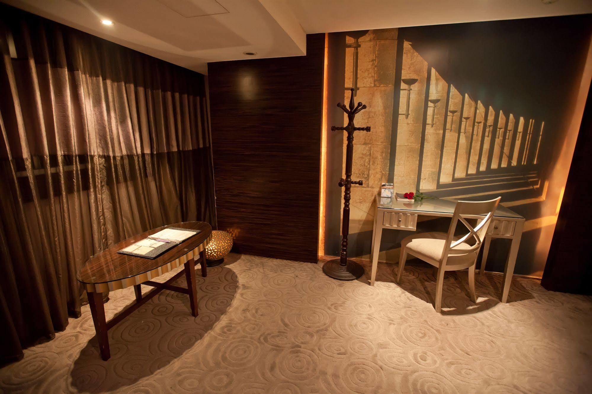 Taipei Lotty Hotel Екстериор снимка