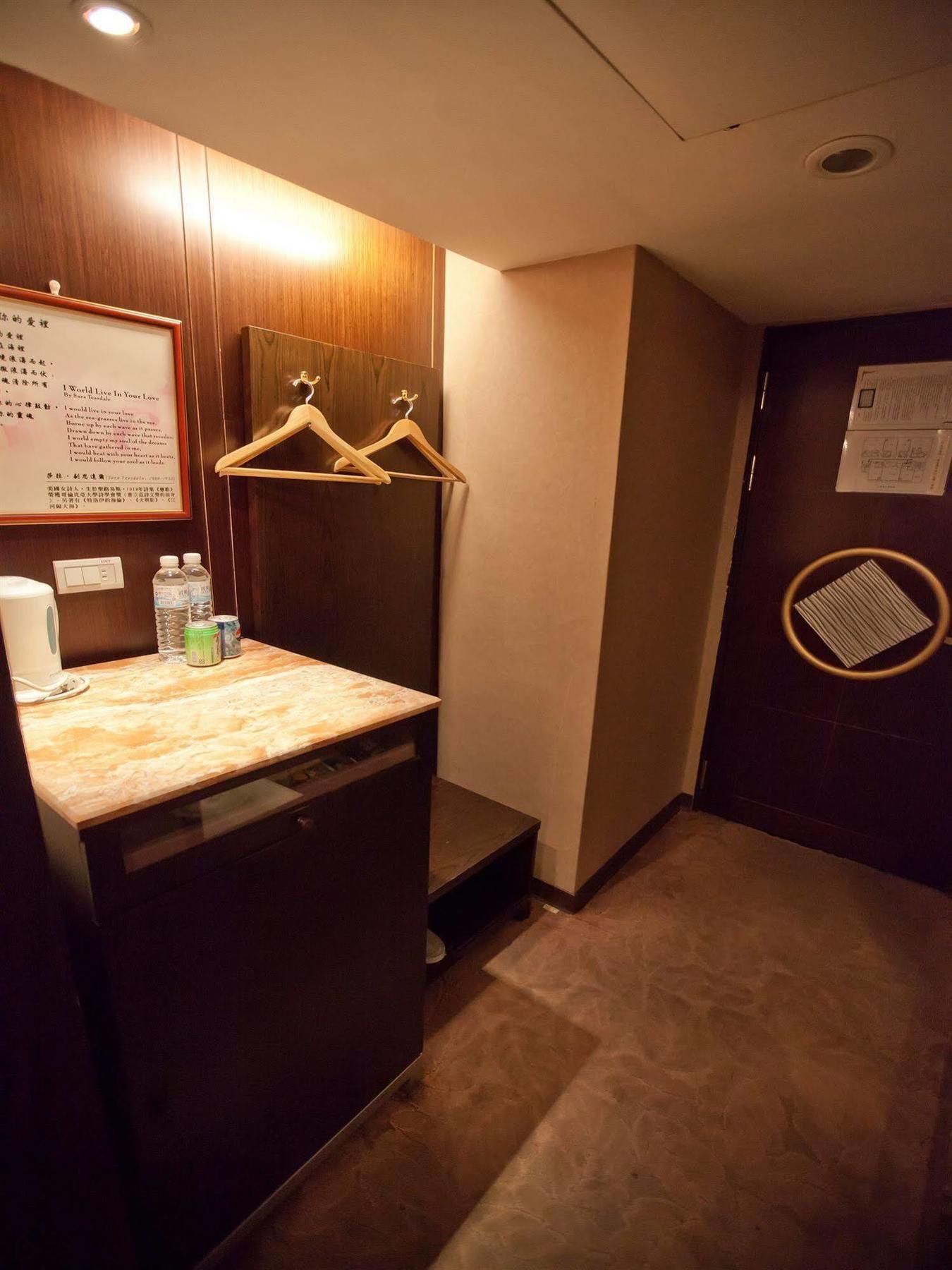 Taipei Lotty Hotel Екстериор снимка